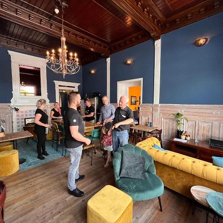 Huis Te Zaanen Hotell Wormerveer Exteriör bild